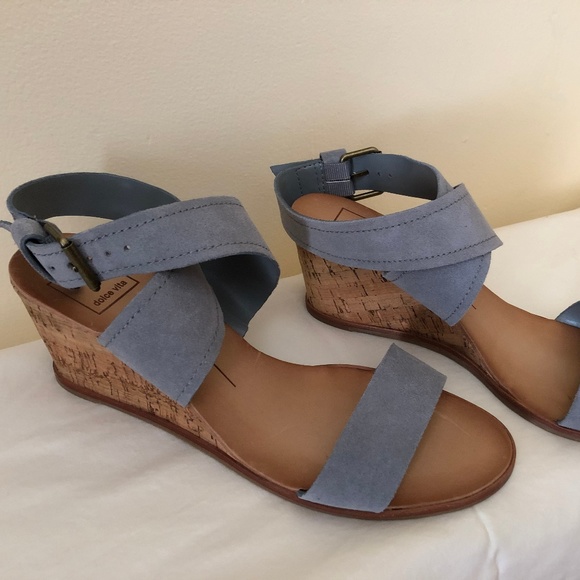 Sandal - Picture 3 of 8